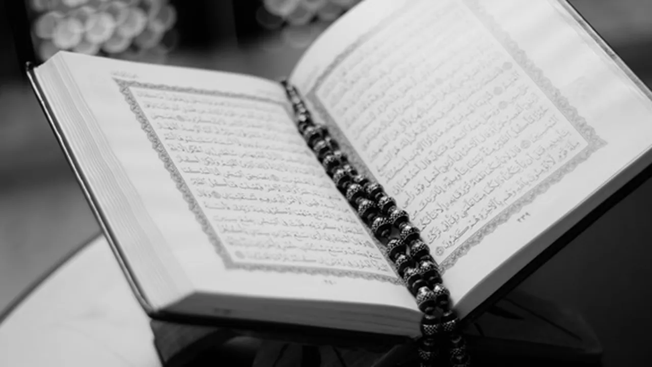 Arti Surah Al Ikhlas dan Keutamaannya yang Menakjubkan, Amalkan Setiap Hari