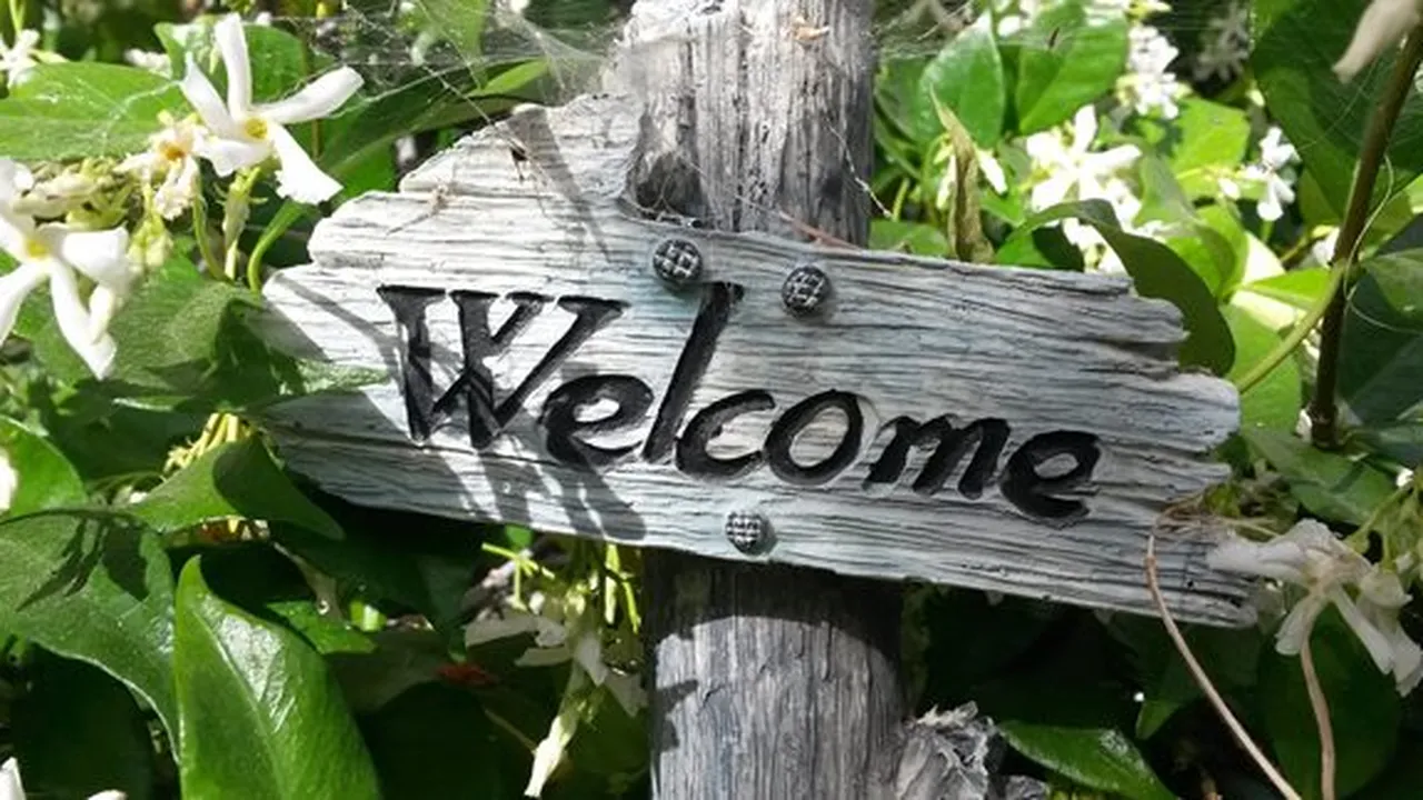 Arti Welcome Beserta Contoh Kalimatnya yang Tepat