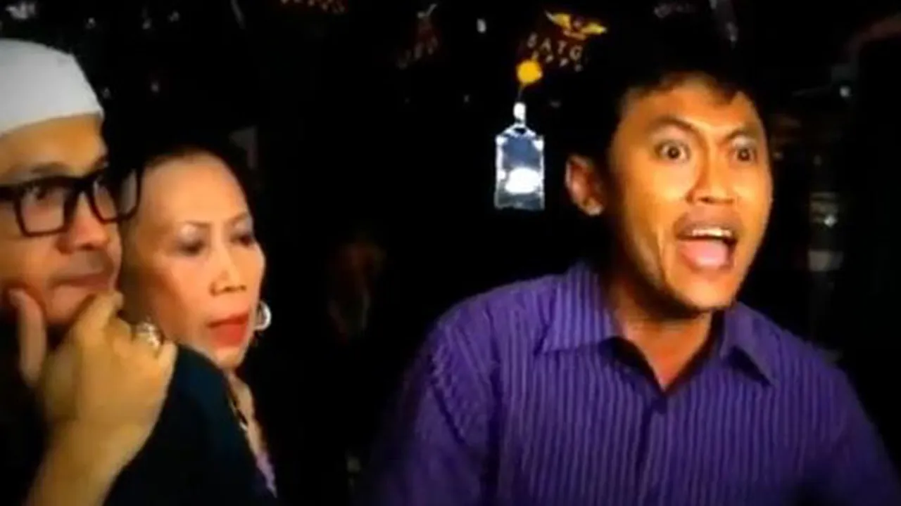 Arya Wiguna dan Wanita-Wanita di Sekelilingnya