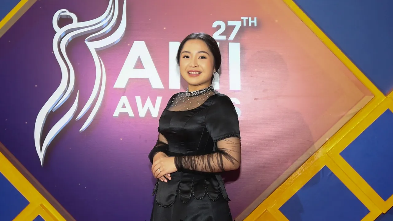 Asal Usul Nama Bernadya: Dari Kakek Pesulap ke Penyanyi Populer