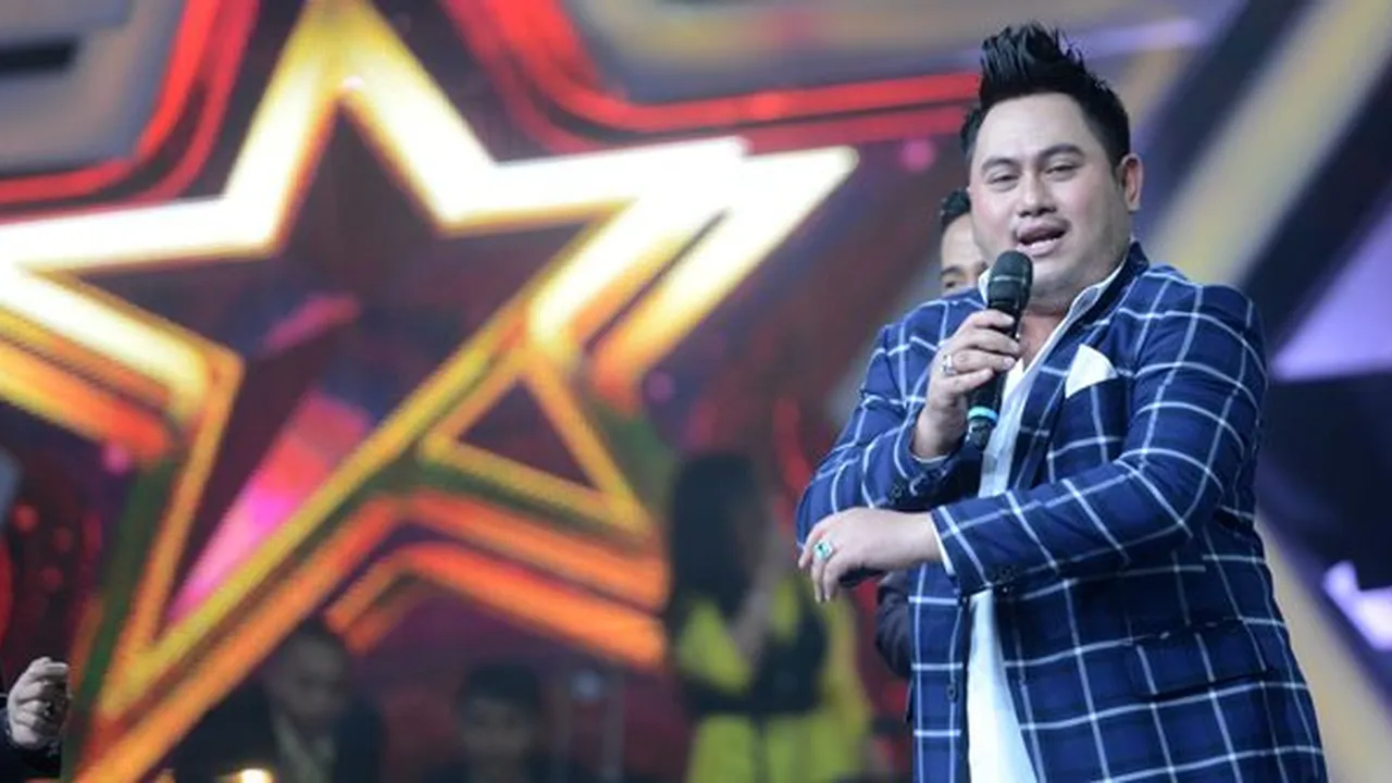Asik Nyanyi Sambil Joget, Nassar Justru Alami Kejadian Tak Terduga