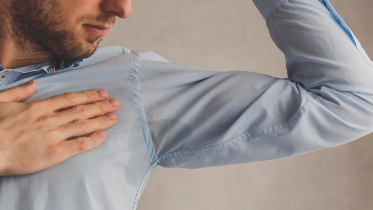 Atasi Ketiak Hitam Akibat Deodoran, Tips Memilih Produk yang Aman dan Efektif!