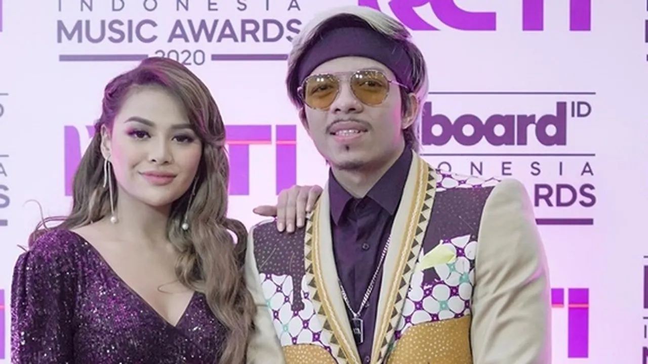 Atta Halilintar Geram Ada Akun Haters Sebut Aurel Hermansyah Sudah Tak Perawan
