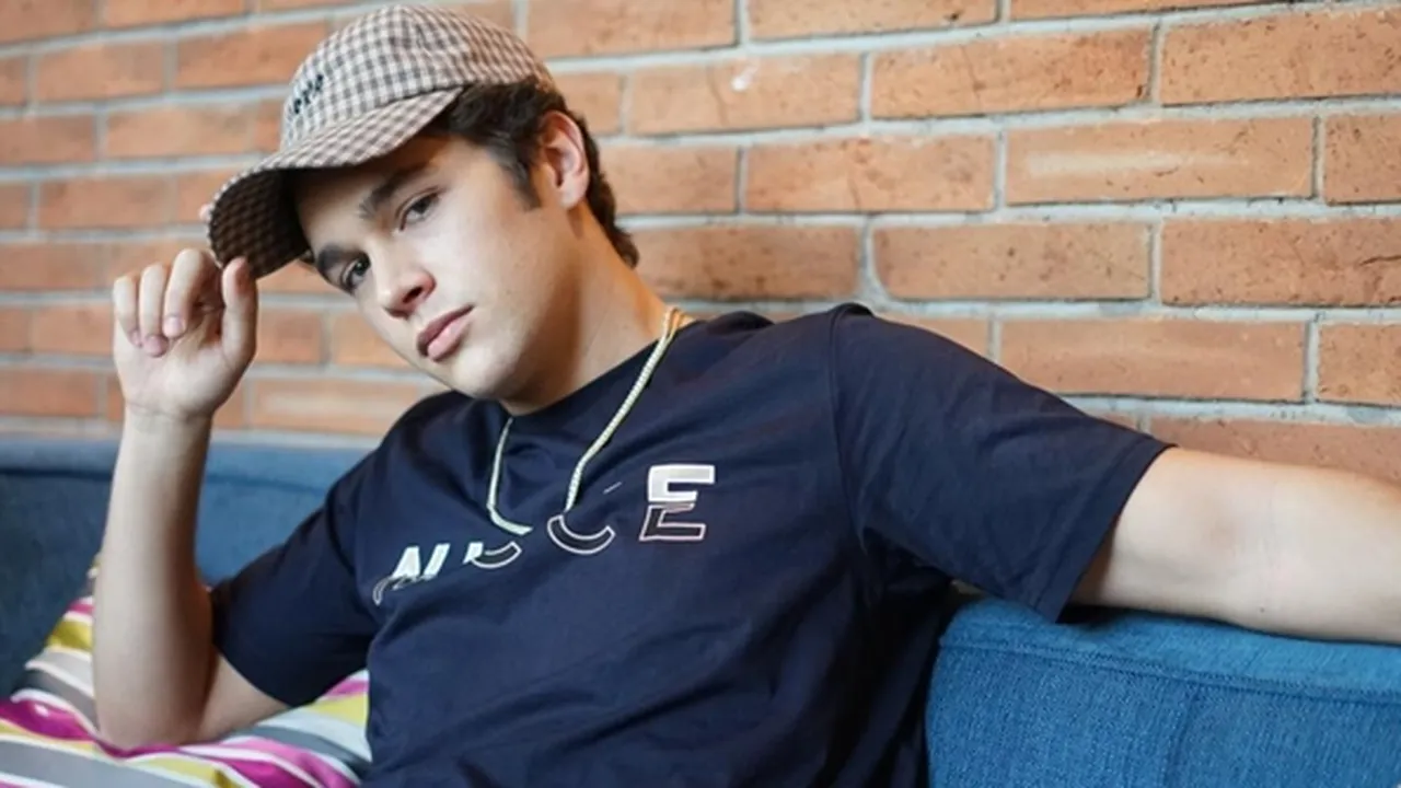 Austin Mahone Comeback, Rilis Single Baru 'Why Don't We' Diproduseri Charlie Puth