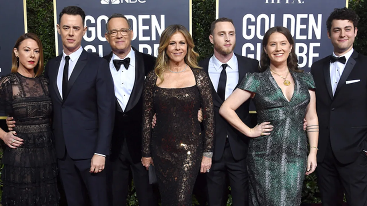 Ayah dan Ibunya Positif Corona, Anak Tom Hanks Buka Suara