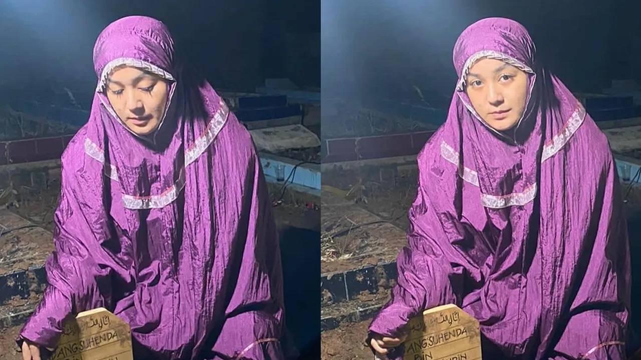 Ayah Meninggal Dunia, Juwita Bahar Menangis Histeris