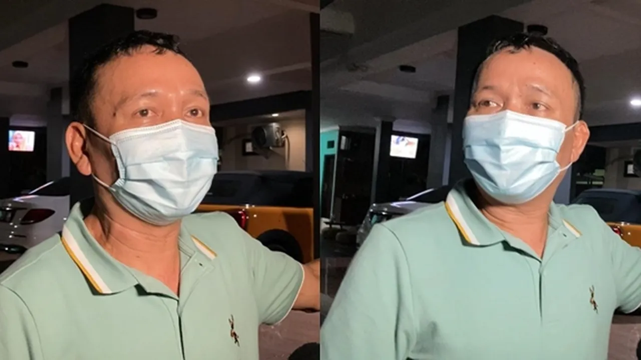 Ayu Ting Ting Dinyinyiri Pelit, Ayah Rozak : Anjing Menggonggong Kafilah Berlalu