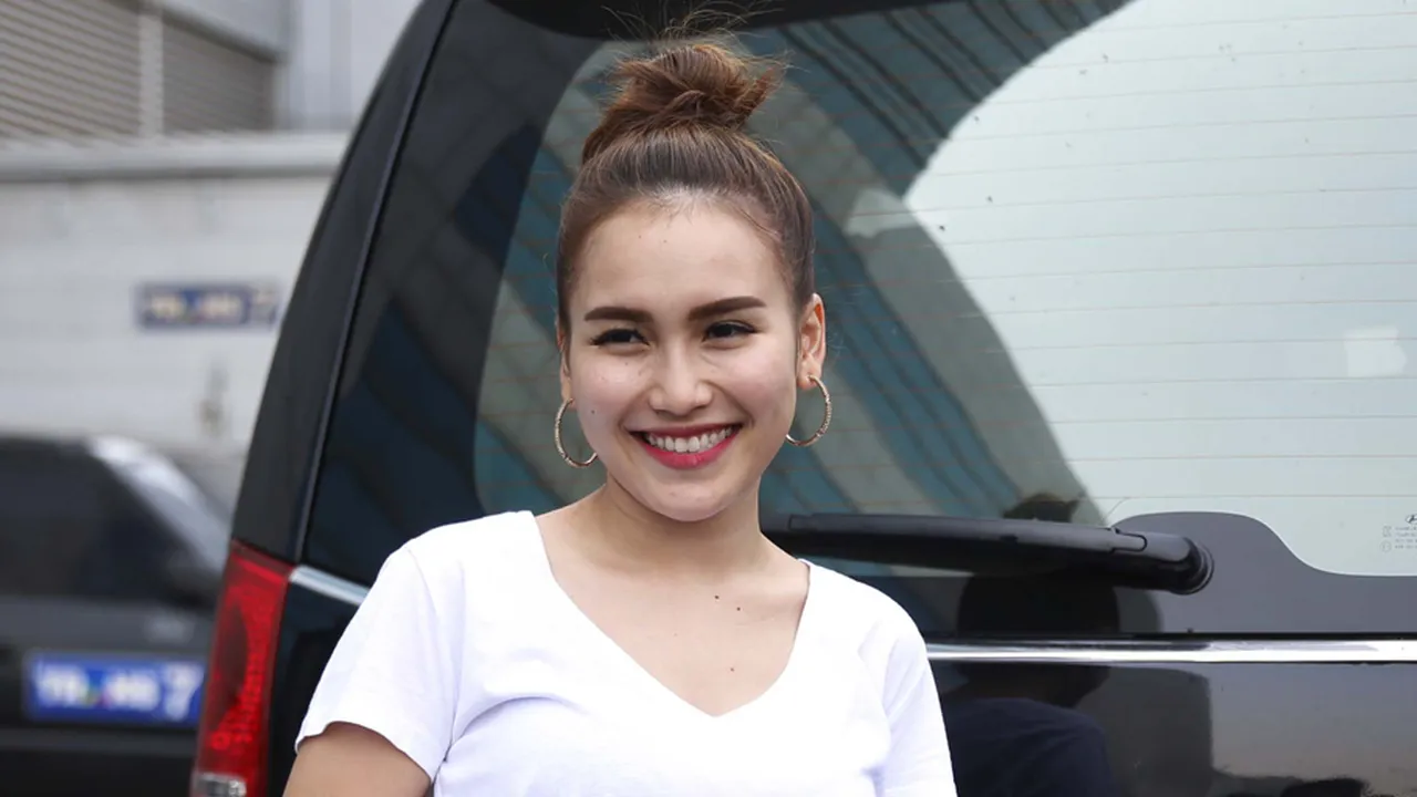 Ayu Ting Ting Mengaku Pilih Duda Sebagai Pria Idaman