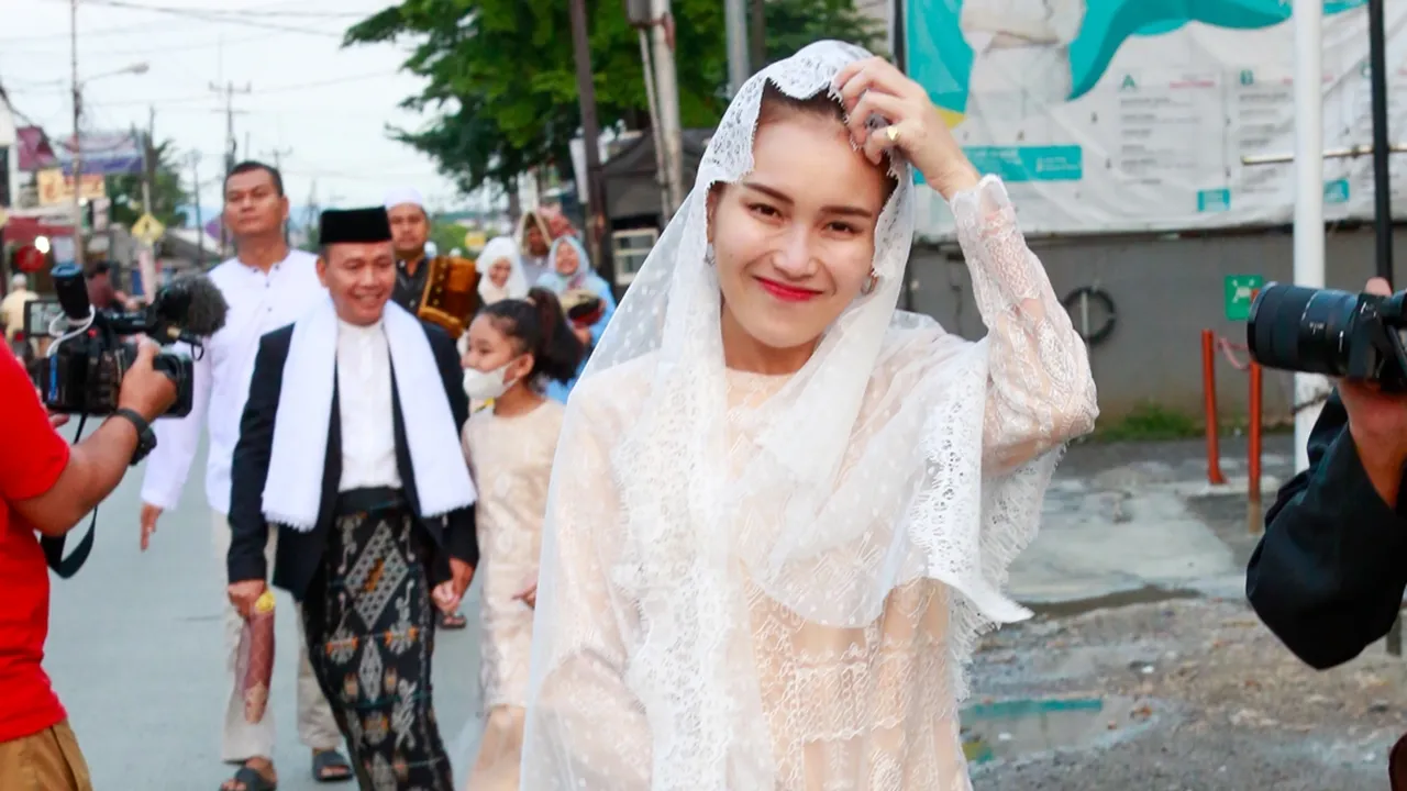 Ayu Ting Ting Sebut Bilqis Ingin Kurbankan Kambing Kesayangan Ayah Rozak