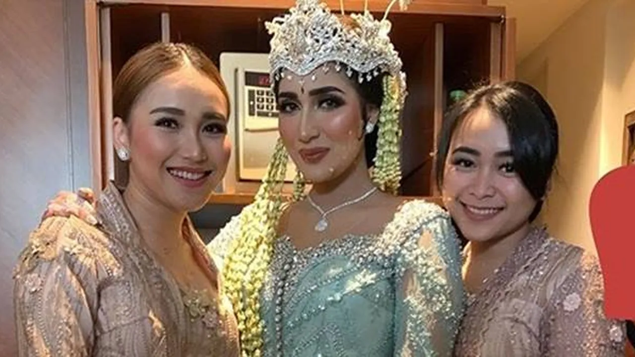 Ayu Ting Ting Tanggapi Pernikahan Tania Nadira: Mewah Banget Gak Ketulungan