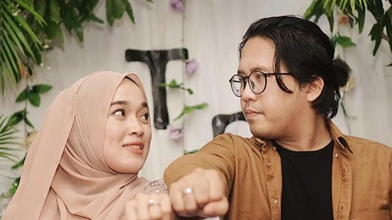 Ayus Sabyan Tidak Hadir, Sidang Cerai Ditunda 3 Maret 2021