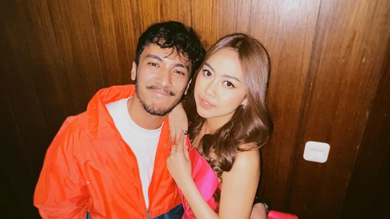 Aziz Hedra Duet Lagi Setelah Sukses Bareng Sisca Saras, Gandeng Penyanyi Wanita Lain