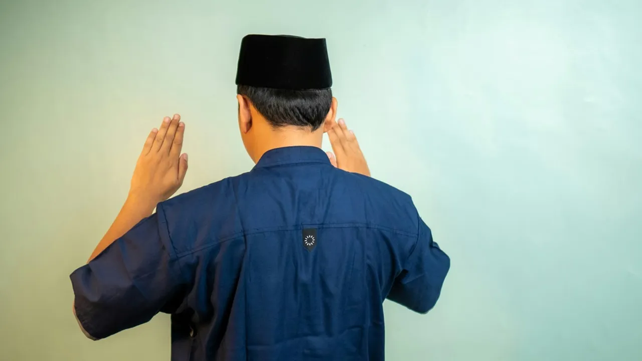 Bacaan Doa I'tidal Pendek dan Panjang, Simak Juga Panduan Gerakannya