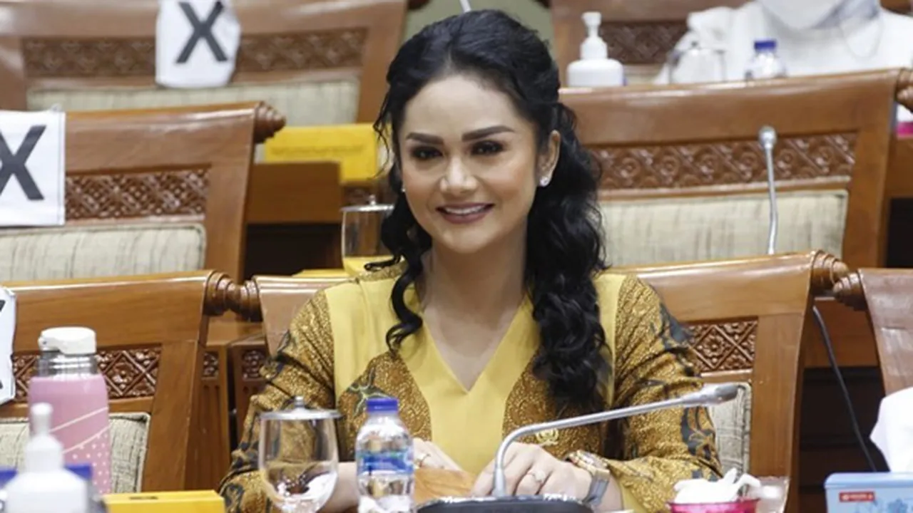 Bahas UU Cipta Kerja di Instagram, Postingan Krisdayanti Jadi Sorotan
