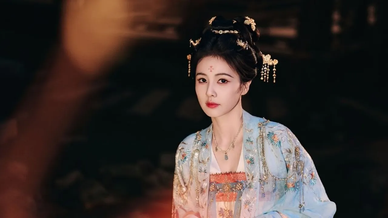 Bai Lu Dirumorkan Akan Main di Drama Kostum Lagi