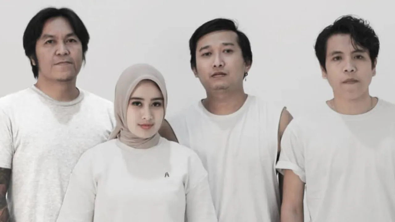 Band H.U.E Luncurkan Musical Short Film Berjudul ASYLUM