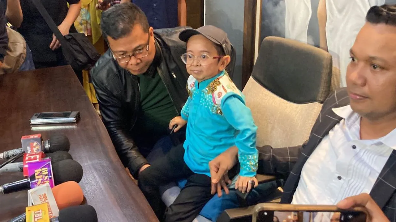 Bantah Semua Tuduhan Sang Istri, Pihak Daus Mini: yang Tidak Beradabnya Soal Apa Nih? Bantah Semua Tuduhan Sang Istri, Pihak Daus Mini: yang Tidak Beradabnya Soal Apa Nih?