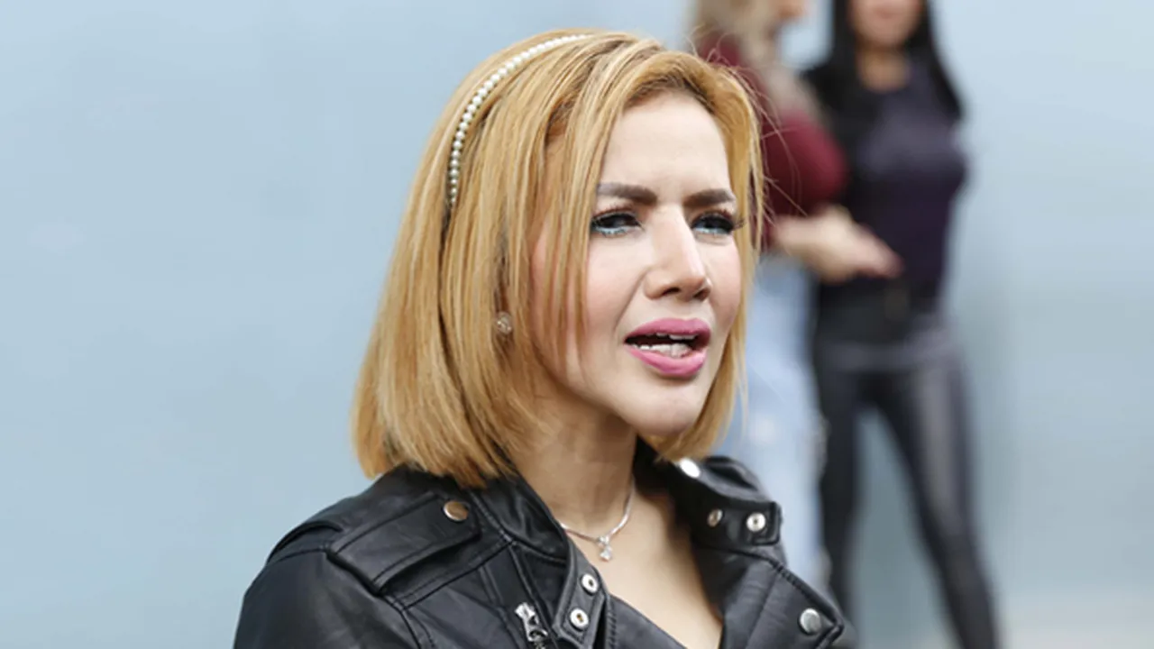 Barbie Kumalasari Nyanyi Live, Penonton Langsung Kabur