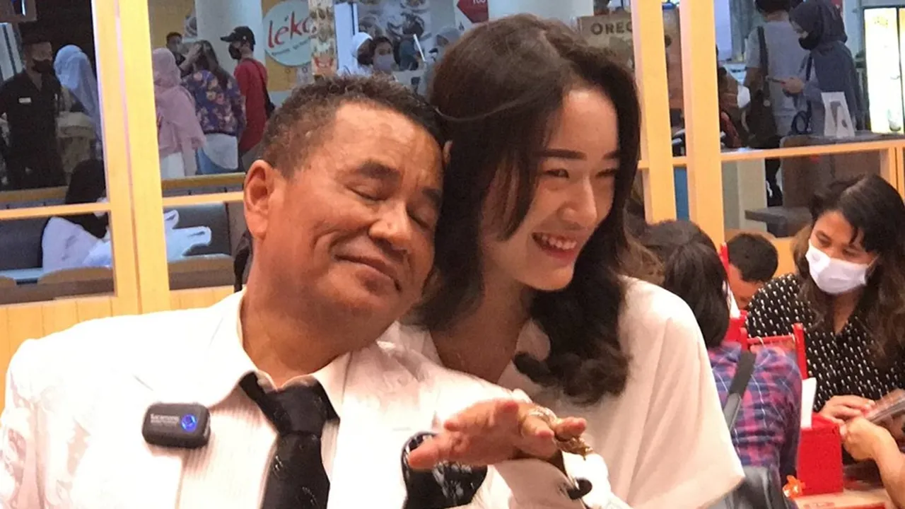 Baru Bertemu, Hotman Paris Langsung Pinang Rika Jadi Aspri ke-53