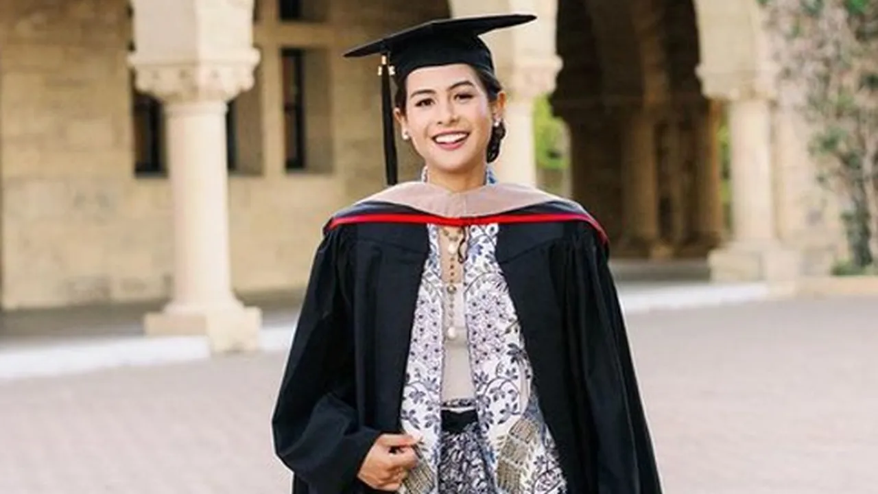 Baru Saja Lulus S2, Maudy Ayunda Sudah Kena Nyinyiran Netizen