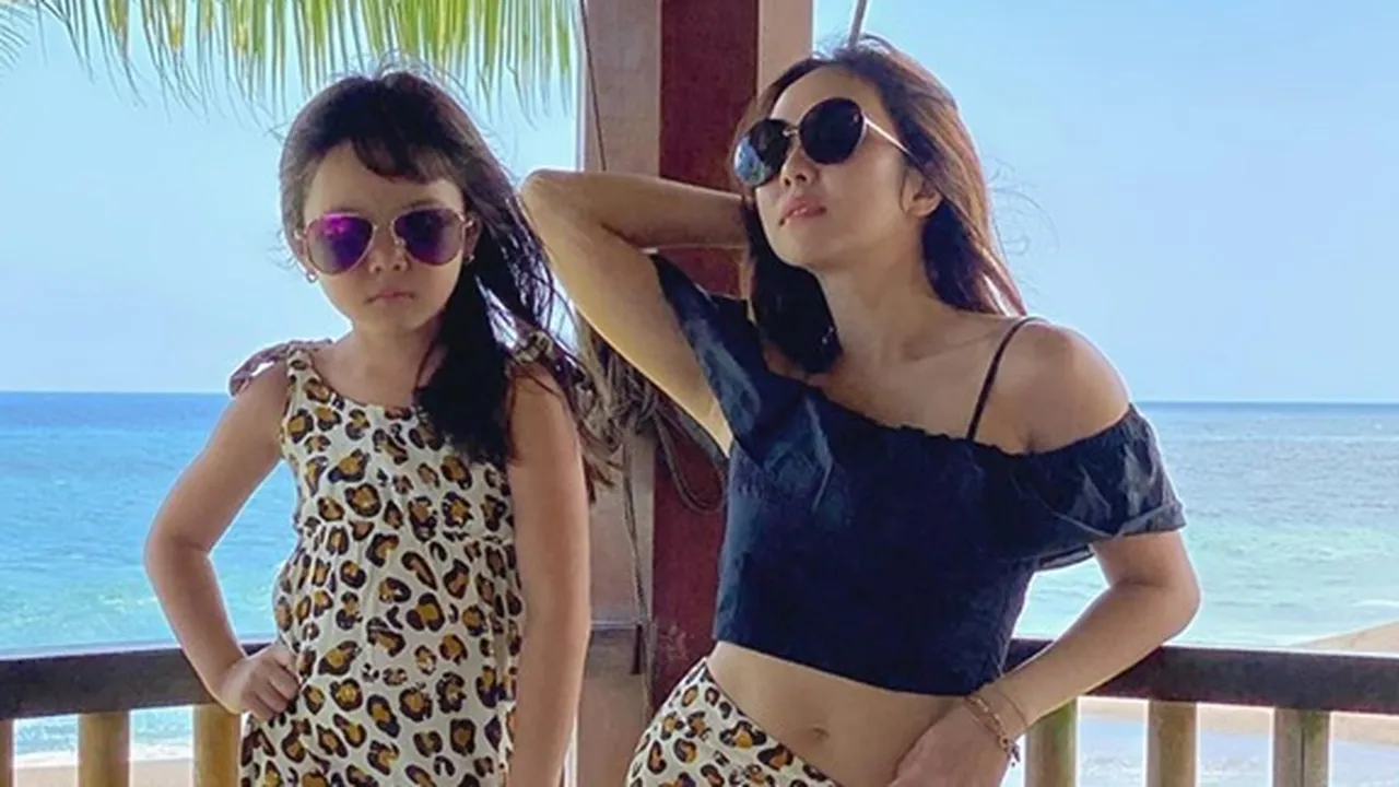 Baru Terungkap, Orangtua Gisella Anastasia Ternyata Beda Agama