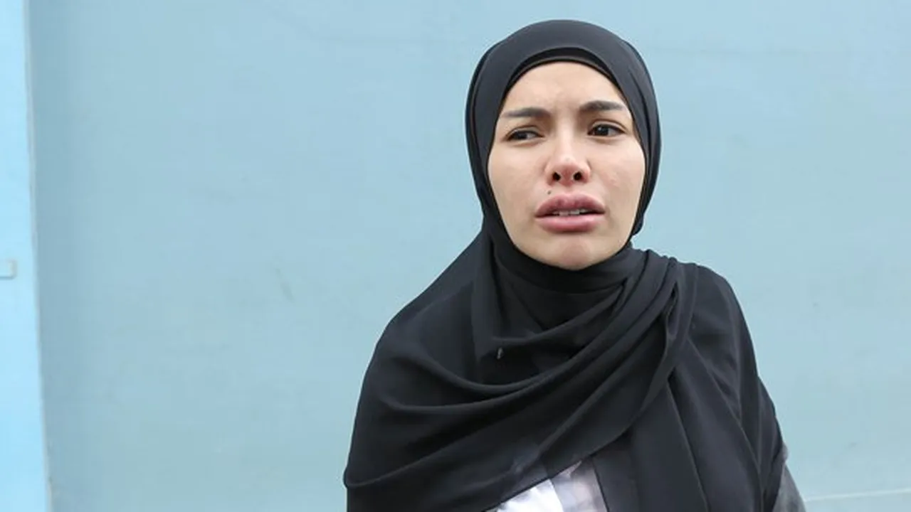 Batal Dikonfrontir Bareng Nikita, Dipo Latief Kucing-Kucingan dengan Wartawan