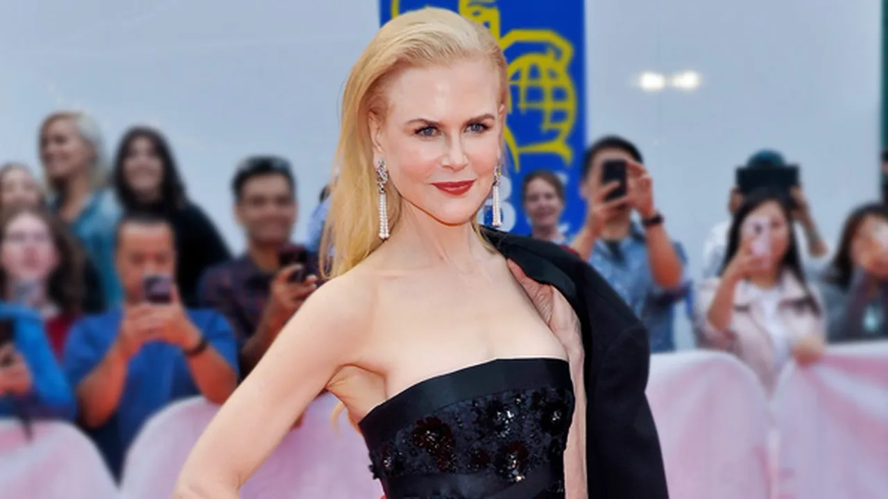 Bedak Tidak Rata, Wajah Nicole Kidman Jadi Belepotan Bedak Tidak Rata, Wajah Nicole Kidman Jadi Belepotan