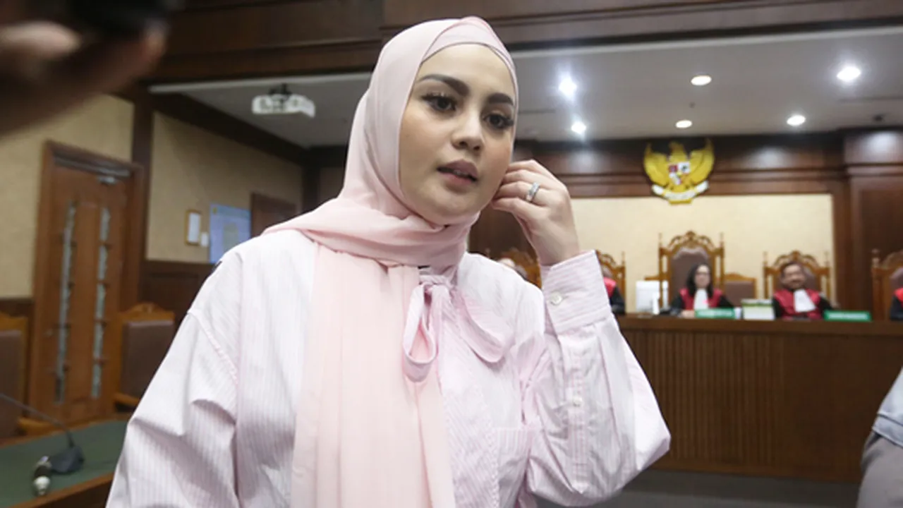 Begini Awal Perkenalan Jennifer Dunn dengan Wawan: Kerja di Tempat Karaoke - Diberi Alphard Vellfire