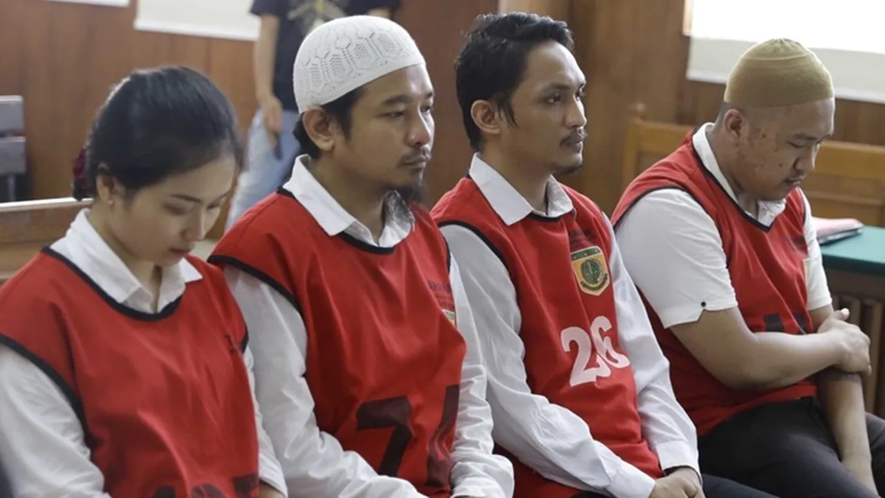 Begini Cara Zul Zivilia Nafkahi Keluarga Meski Berada dalam Penjara Begini Cara Zul Zivilia Nafkahi Keluarga Meski Berada dalam Penjara
