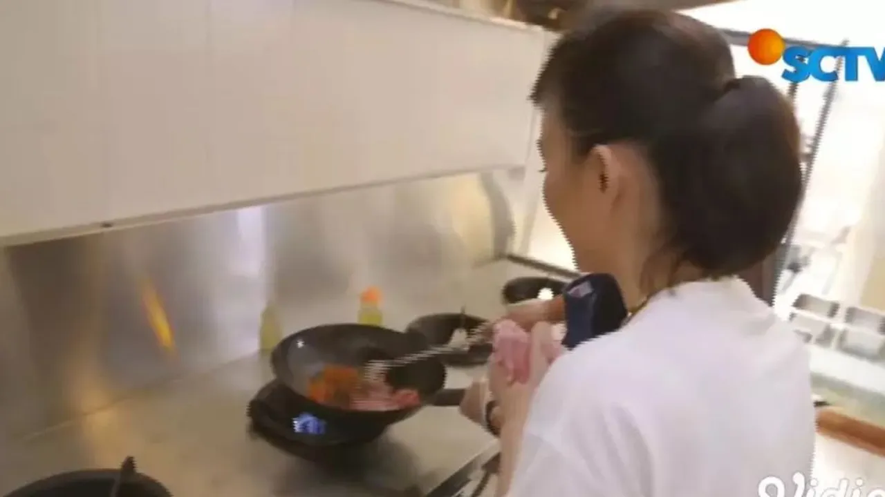 Begini Penampakan Ruang Dapur Agnez Mo, Mirip Restoran Bintang Lima