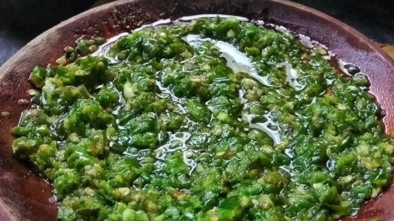 Begini Teknik Agar Sambal Hijau Ala Restoran Padang Tidak Pahit