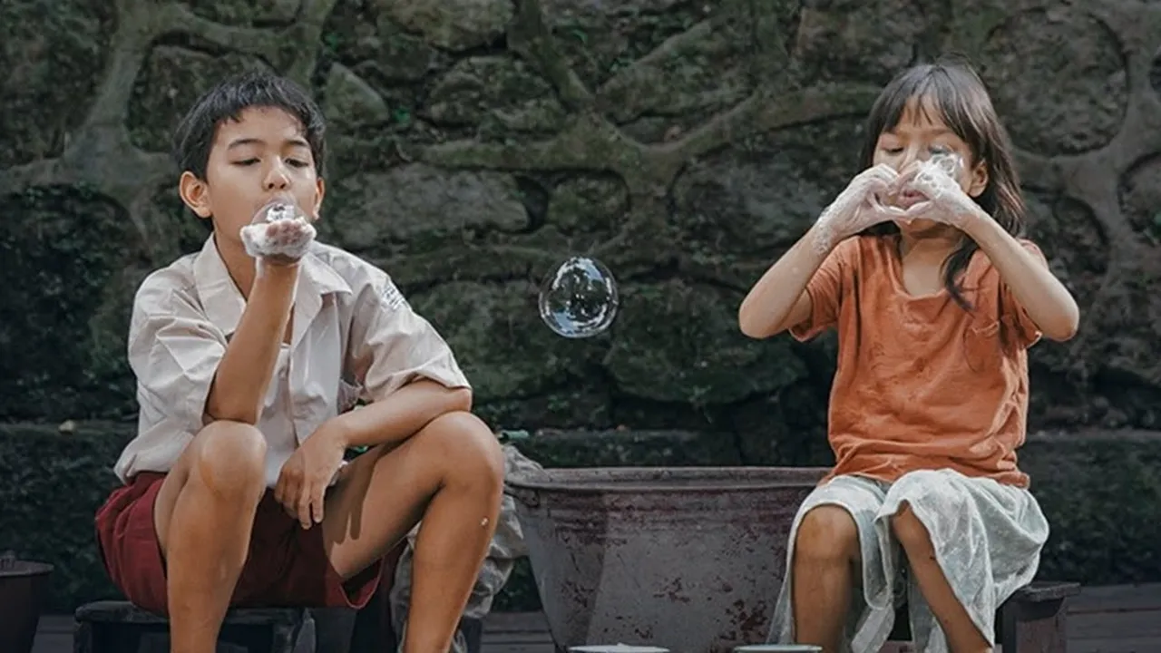 Behind The Scene Adegan Sepatu Zahra Kecebur di Film CHILDREN OF HEAVEN yang bikin deg-degan
