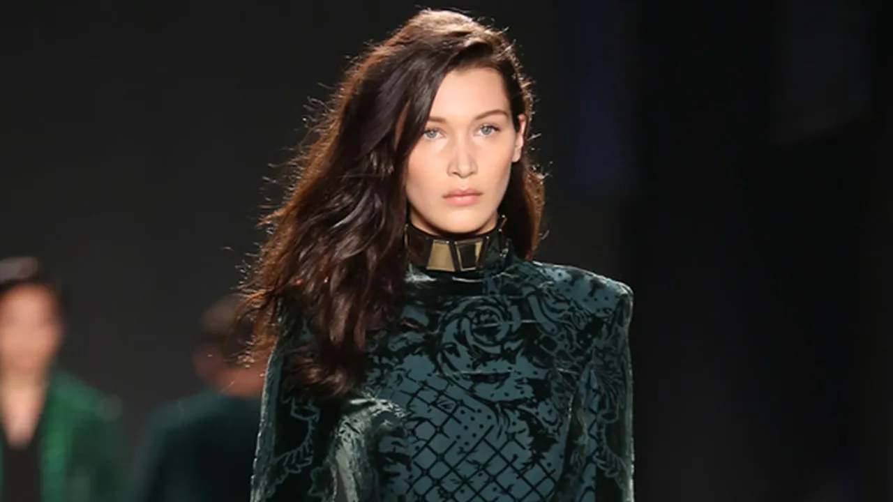 Bella Hadid Ajak The Weeknd Datang ke Pesta Ultah Kylie Jenner