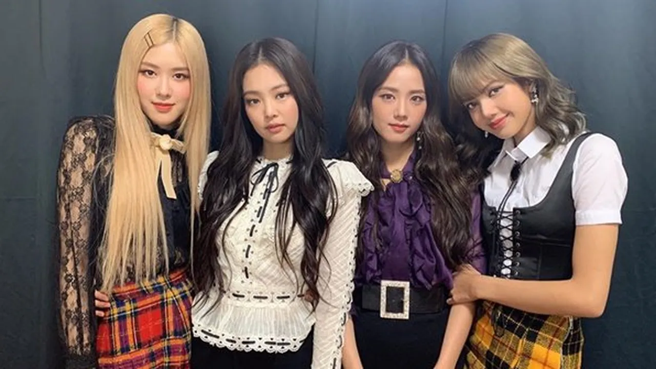Belum Comeback Juga, Fans Bikin Tagar Agar BLACKPINK Tinggalkan YG Entertainment