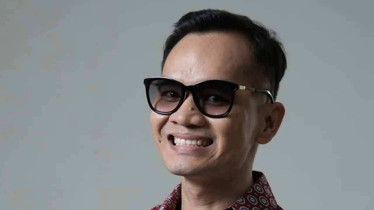 Bene Dion Kisahkan Diajak ke Gereja dengan Cara yang Agak Laen
