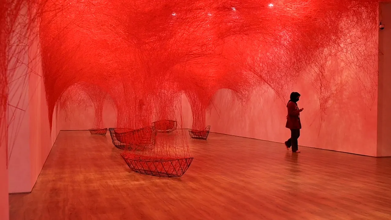 Berakhir Pekan ke Museum MACAN, Ada 'The Soul Trembles' yang Hadir dalam Enam Warna