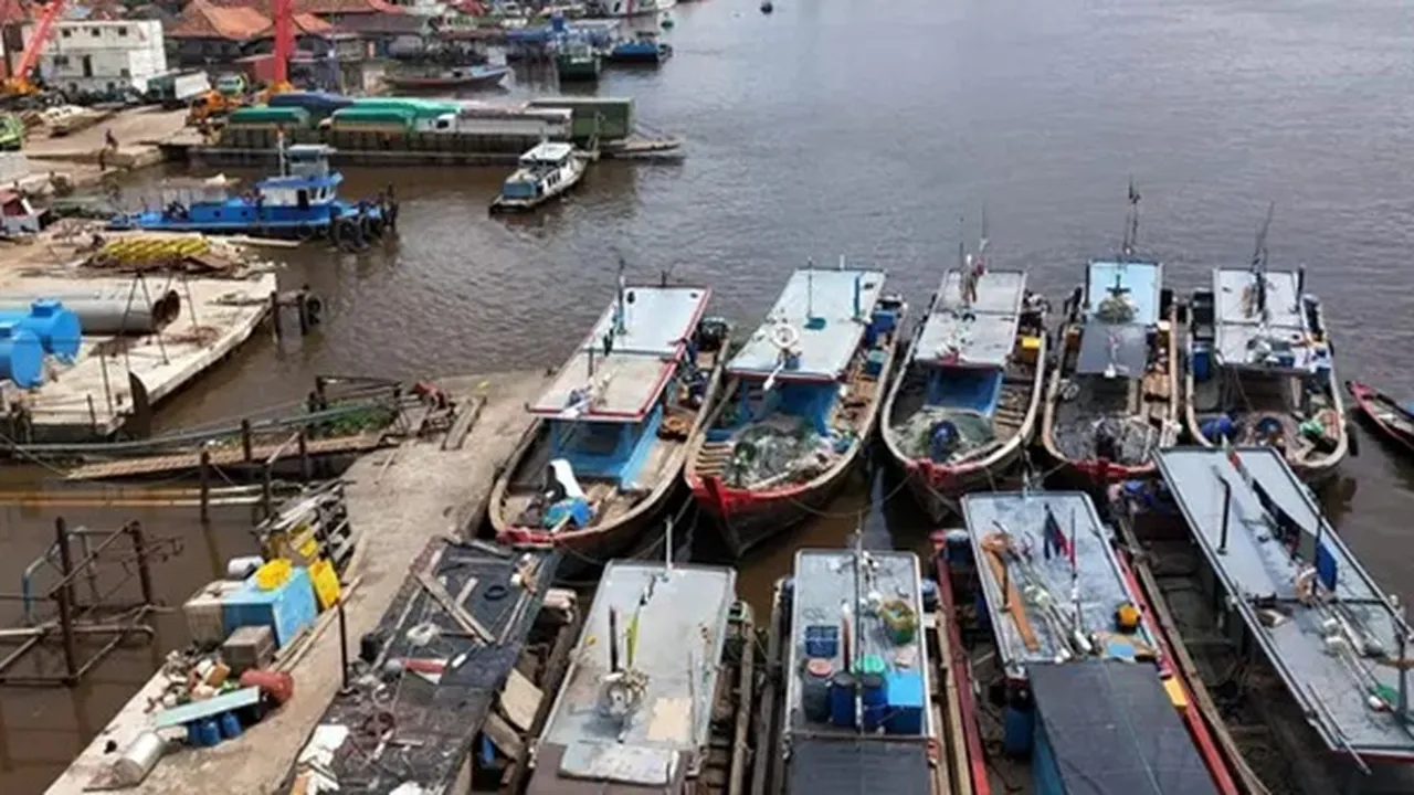 Berambut Panjang & Berjubah Putih, Seramnya Hantu Penunggu Sungai Musi