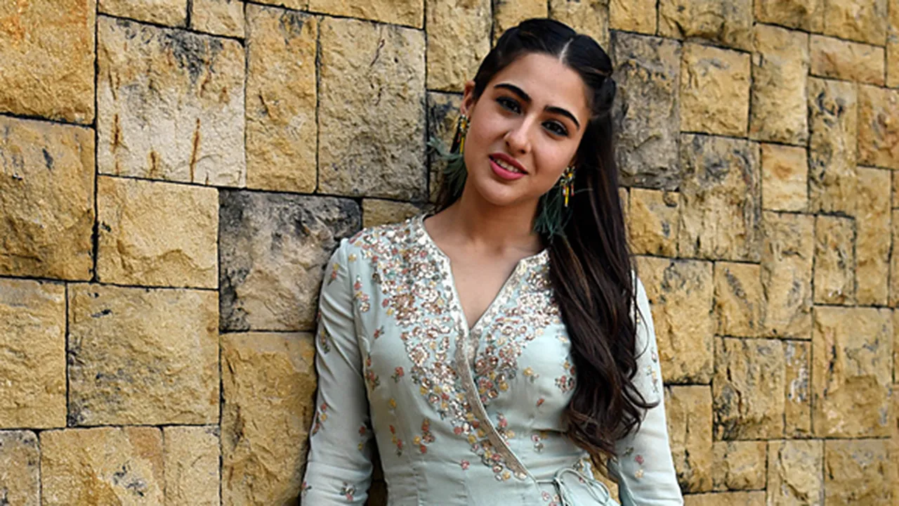 Berat Badan Pernah di Angka 96 Kilogram, Sara Ali Khan Beber Caranya Jadi Langsing