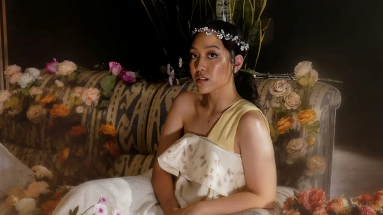 Berawal Dari Kebiasaan Nulis Diary, Carissa Putridianty Luncurkan Single Debut 'Drive'