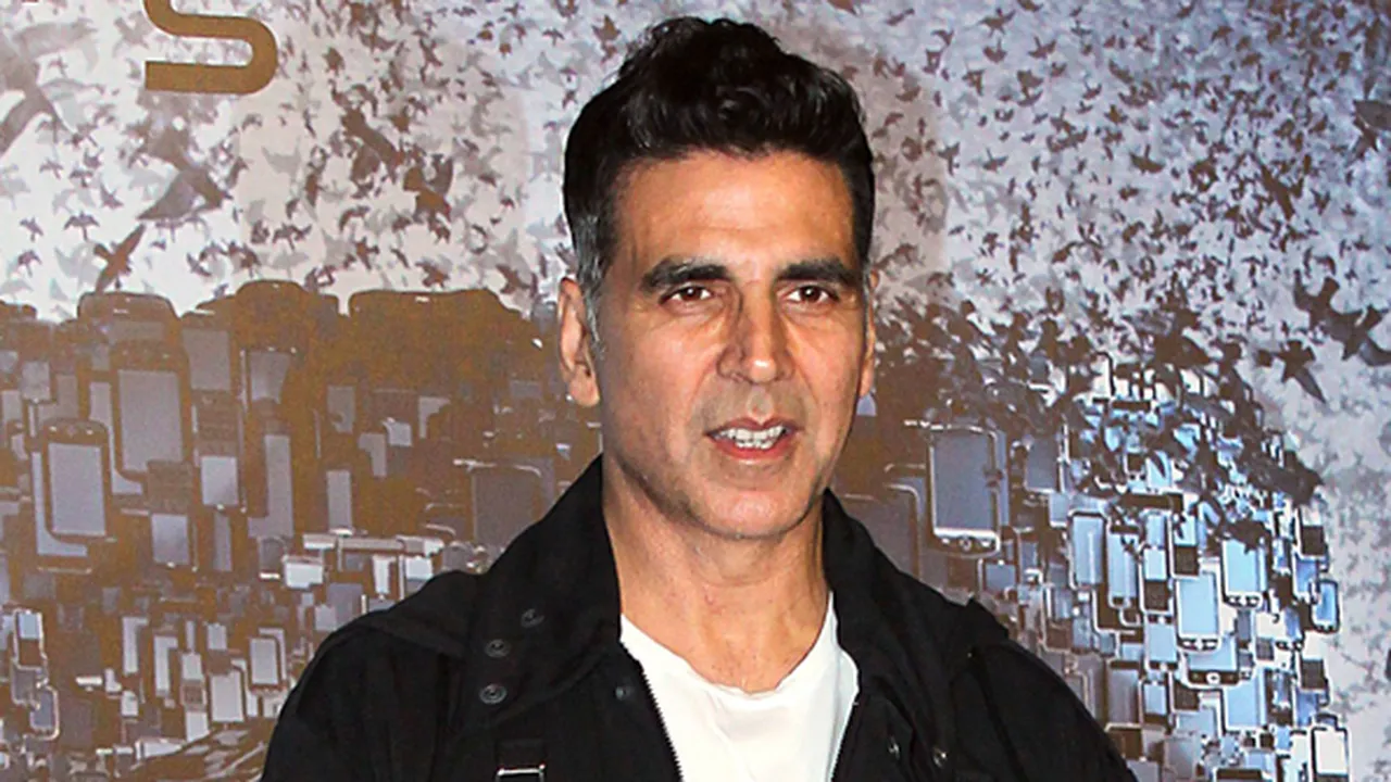 Berbekal Alamat dari Google, Fans Nekat Masuk ke Rumah Akshay Kumar Berbekal Alamat dari Google, Fans Nekat Masuk ke Rumah Akshay Kumar
