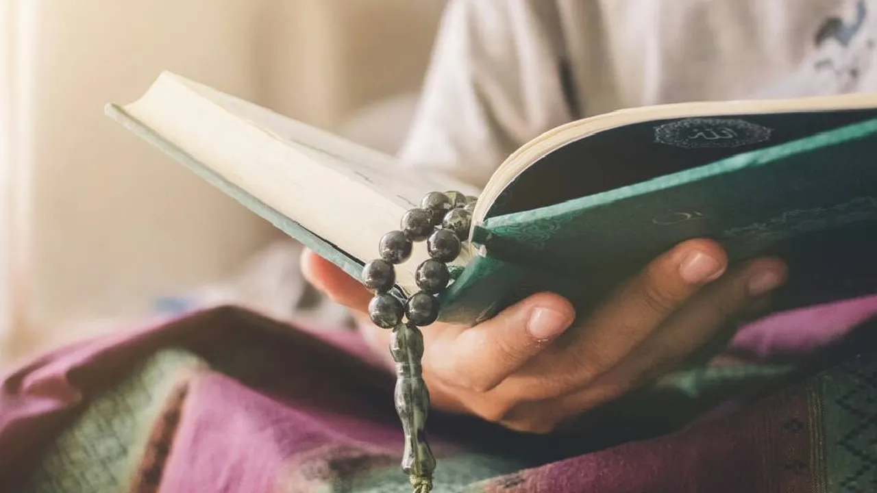 Berburu Lailatul Qodar di Akhir Ramadan, Ini Keutamaan dan Amalan yang Dianjurkan