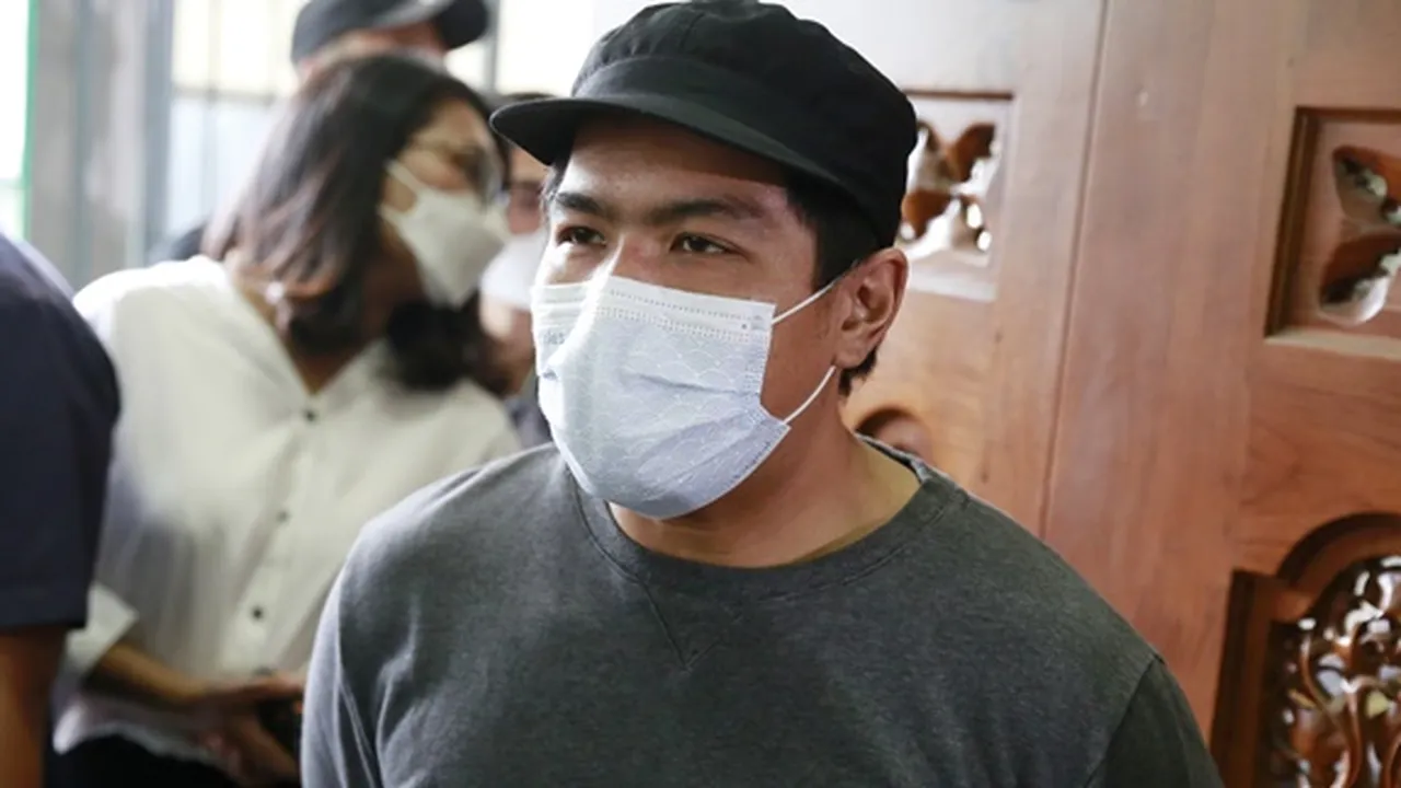 Bercerai Dengan Mikhavita, Bams Eks Samsons Berusaha Dapatkan Hak Asuh Anak Bercerai Dengan Mikhavita, Bams Eks Samsons Berusaha Dapatkan Hak Asuh Anak