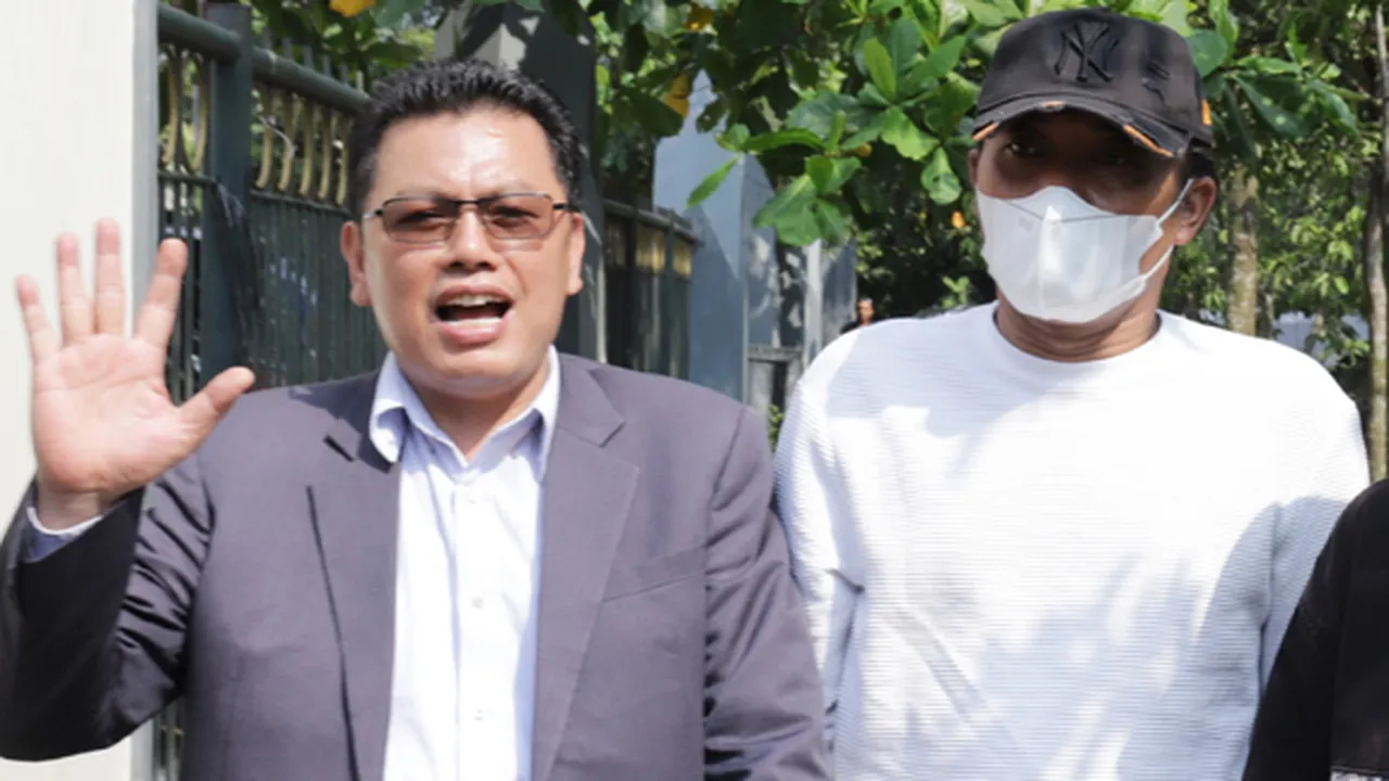Beredar Rumor Sule Dituduh Selingkuh dengan Riesca Rose, Kuasa Hukumnya Beri Bantahan