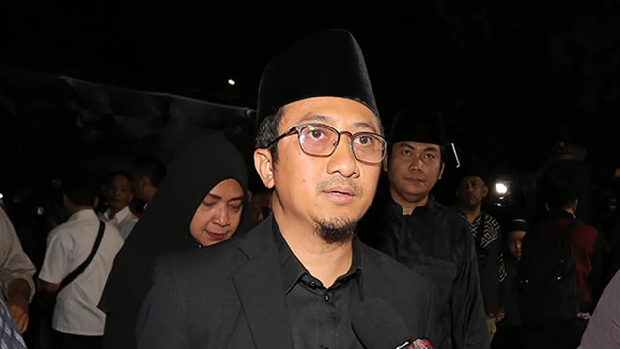 Beredar Video Ustaz Yusuf Mansur Jalan Terhuyung-Huyung Lemas Pasca Dinyatakan Positif Covid-19 Beredar Video Ustaz Yusuf Mansur Jalan Terhuyung-Huyung Lemas Pasca Dinyatakan Positif Covid-19