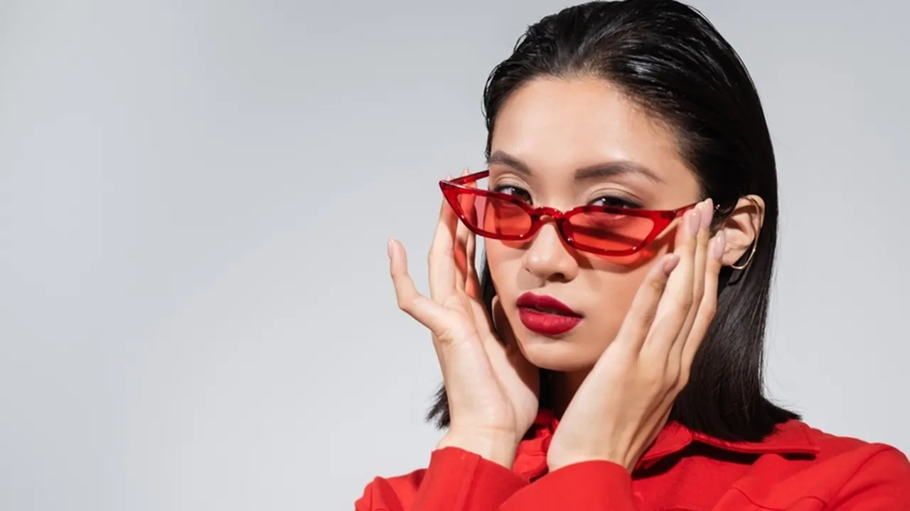 Bergaya ala Alpha Woman dalam Drakor Populer, Pancarkan Aura Cerdas dan Tangguh yang Penuh Pesona Bergaya ala Alpha Woman dalam Drakor Populer, Pancarkan Aura Cerdas dan Tangguh yang Penuh Pesona