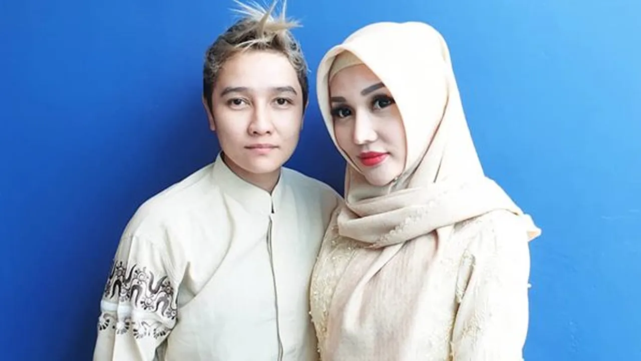 Beri Hadiah Kejutan, Abash Akan Kenalkan Lucinta Luna pada Keluarganya di Luar Negeri