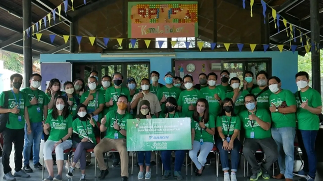 Berkolaborasi dengan BenihBaik, Daikin Sukses Gelar Aksi Sosial di Seluruh Cabang Tanah Air