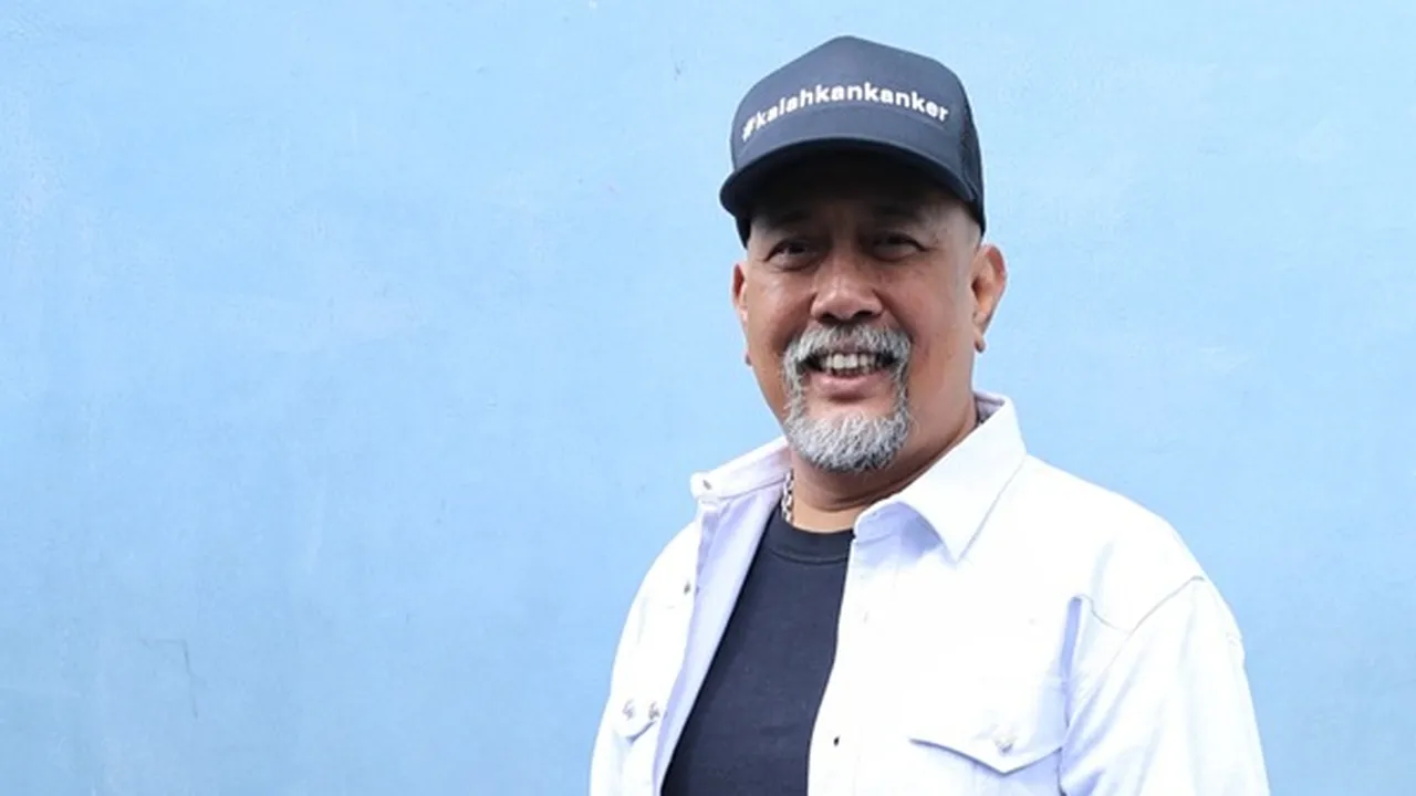 Berkunjung ke Rumah Indro Warkop, Anak Dono Beri Kabar Bahagia