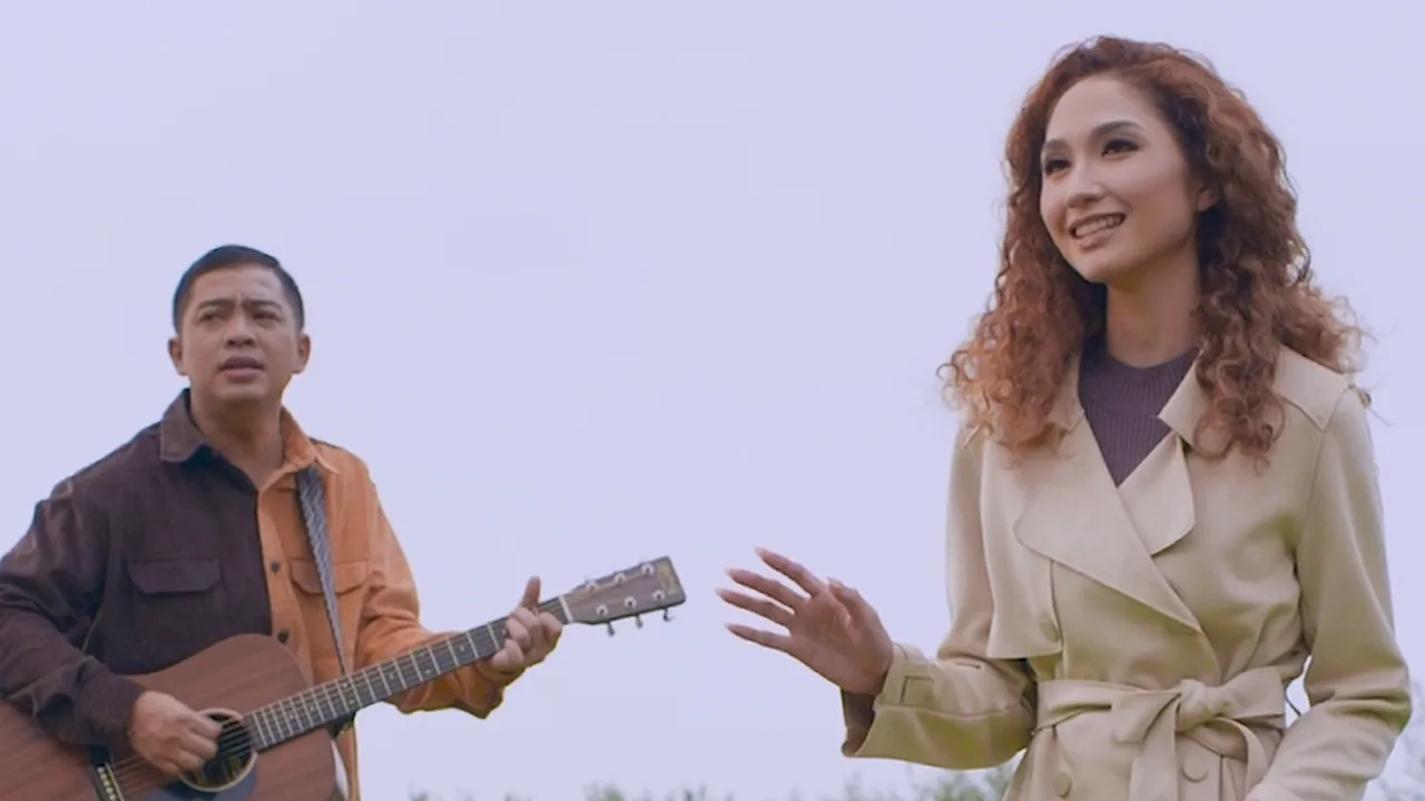 Berolaborasi dengan Ade Govinda, Roziana Cindy Rilis Single Debut “Paling Sejati” Berolaborasi dengan Ade Govinda, Roziana Cindy Rilis Single Debut “Paling Sejati”