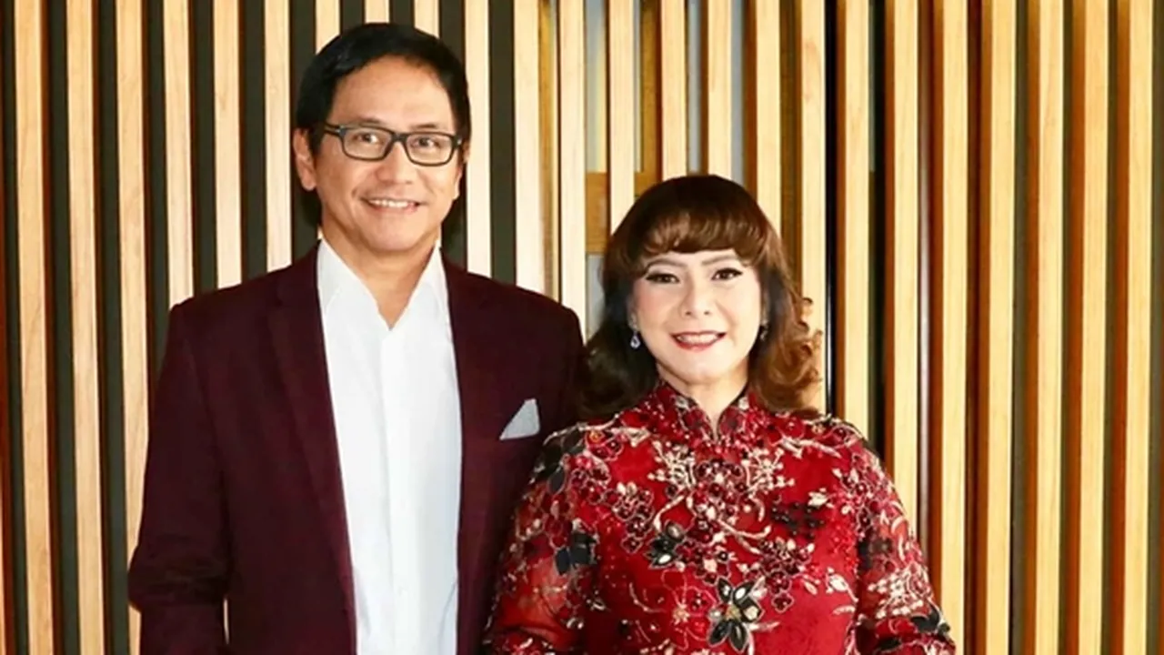 Bersama Addie MS, Memes Berikan Bantuan Kepada Warga Terdampak Covid-19